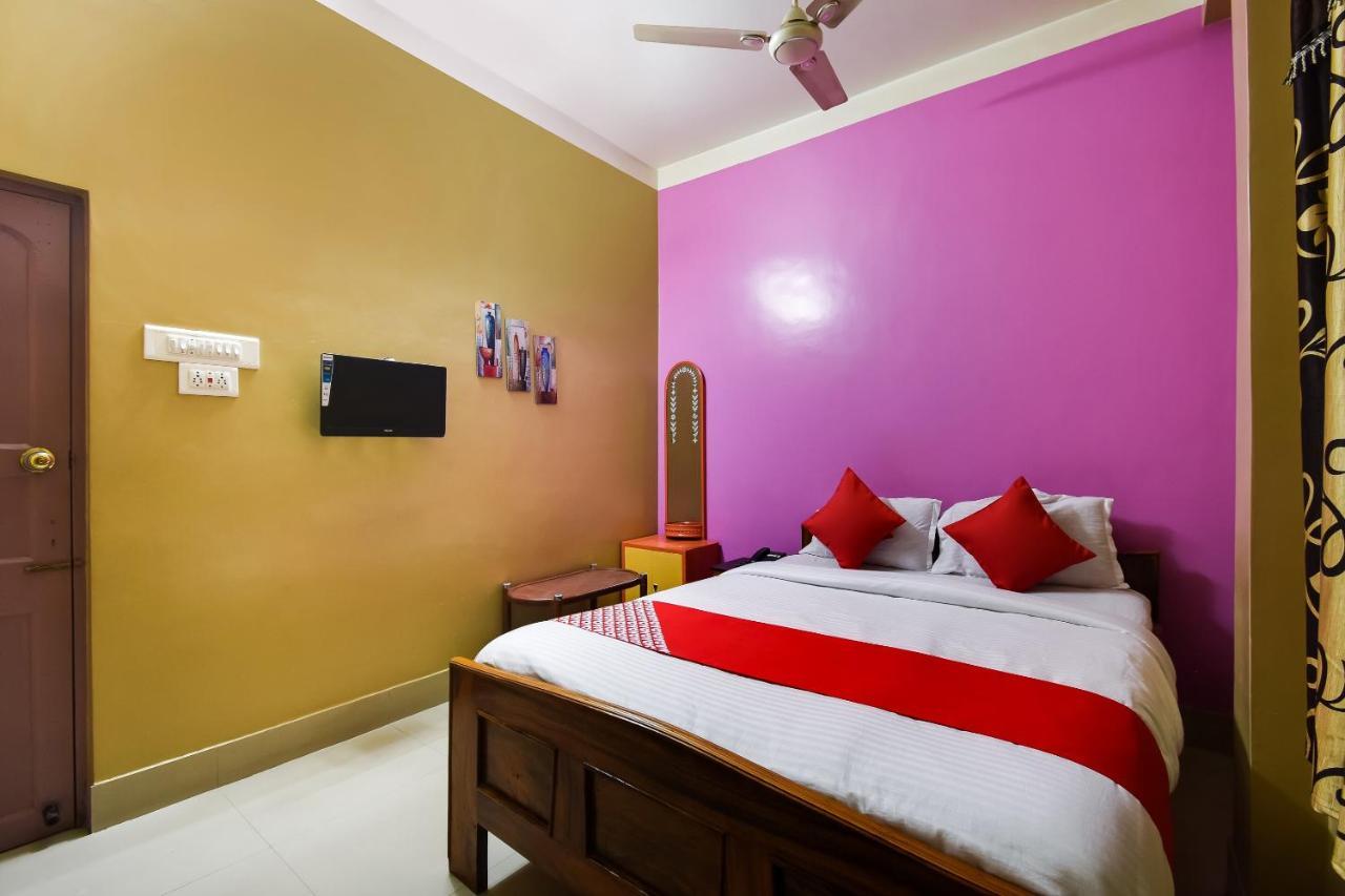 Oyo 44160 Hotel Sahana Jangipur Exterior photo