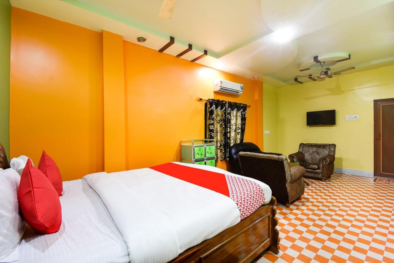 Oyo 44160 Hotel Sahana Jangipur Exterior photo
